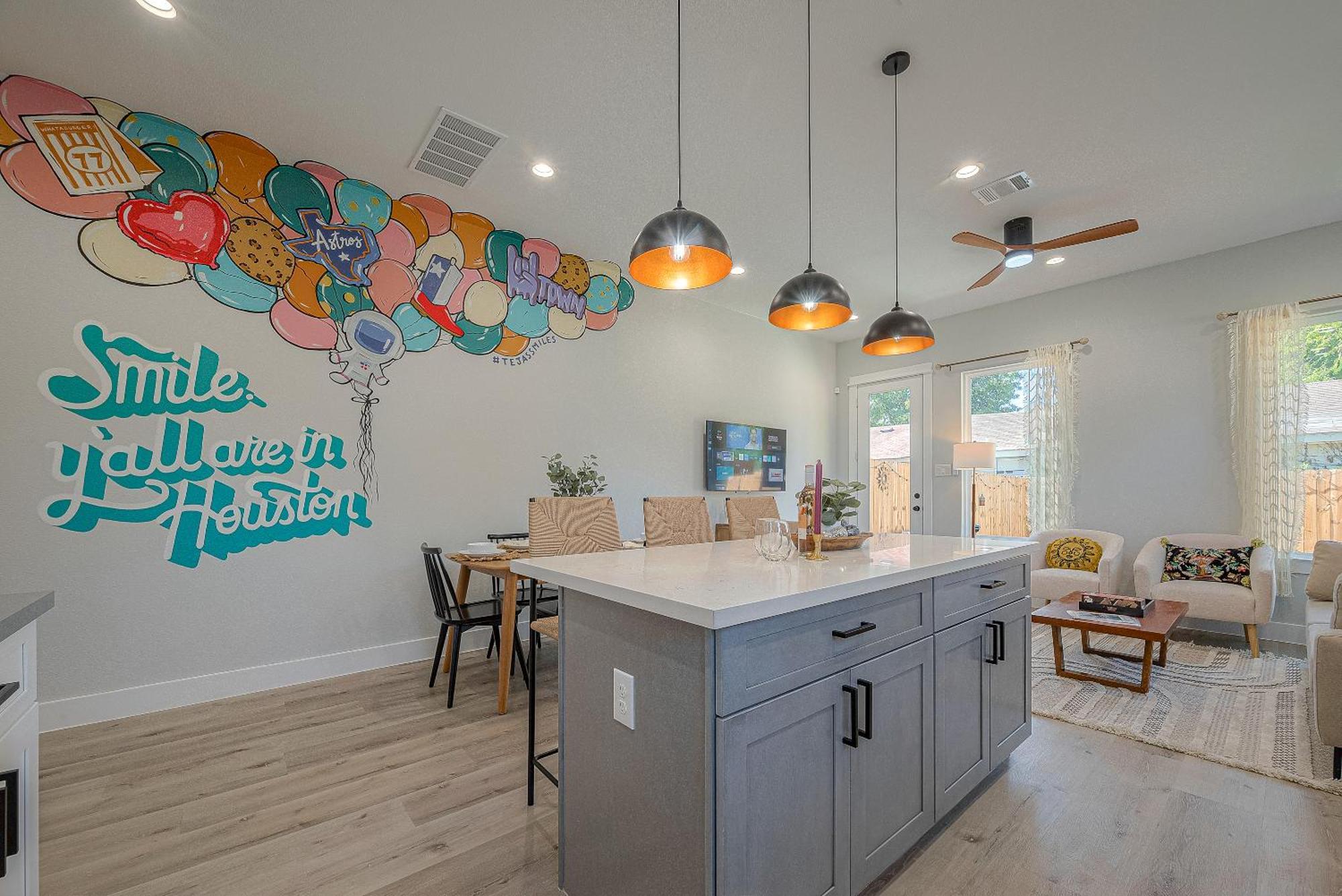 Modern Home Near Downtown With Fast Wifi, Bbq, Games & Ev Equipped! Houston Eksteriør bilde