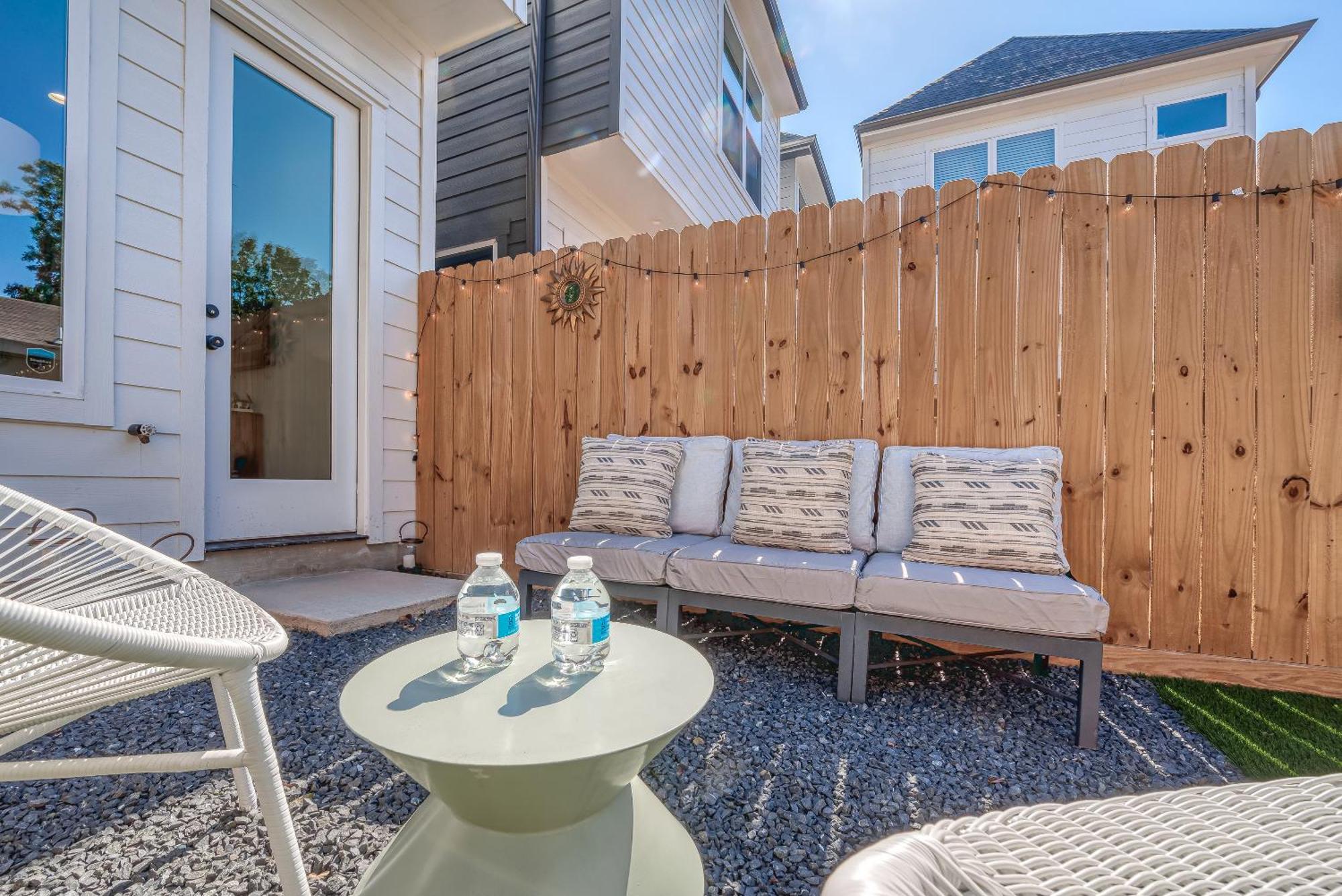Modern Home Near Downtown With Fast Wifi, Bbq, Games & Ev Equipped! Houston Eksteriør bilde