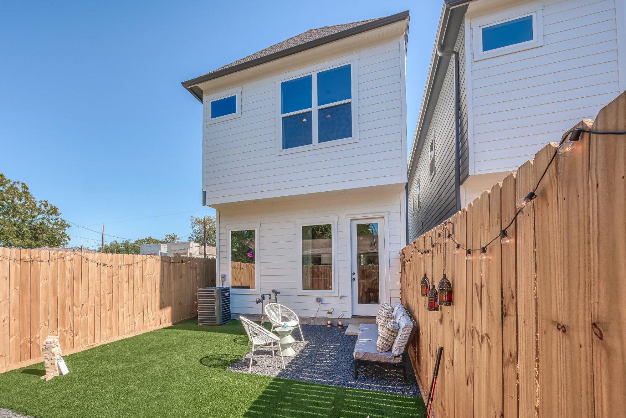 Modern Home Near Downtown With Fast Wifi, Bbq, Games & Ev Equipped! Houston Eksteriør bilde